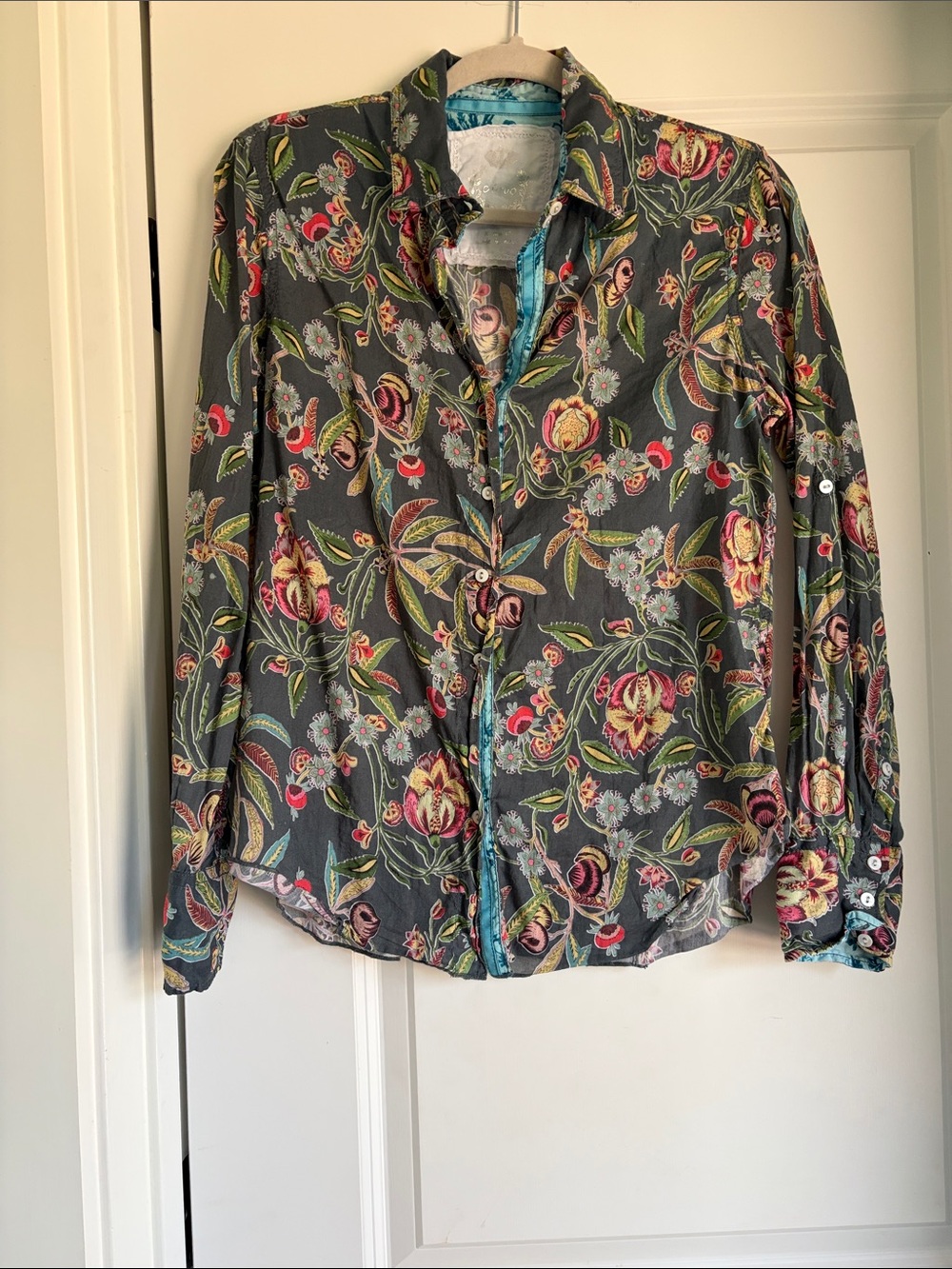 Women's Floral Button-Down Shirt - Gray with Multicolor Print